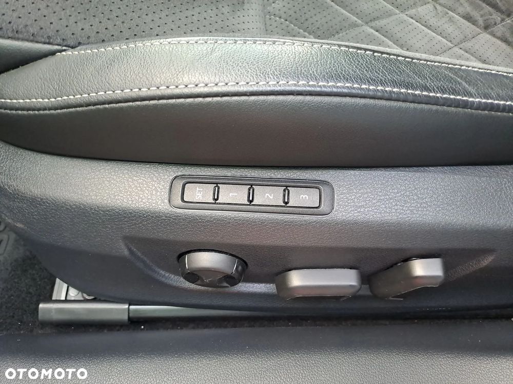 Skoda Superb 2.0 TSI 4x4 Sportline DSG - 28