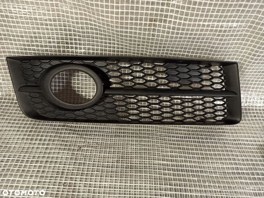 AUDI S8 5.2 FSI V10 05-08 KRATKA ZDERZAKA PRZÓD PRAWA ORYGINAŁ 4E0807682AK - 1