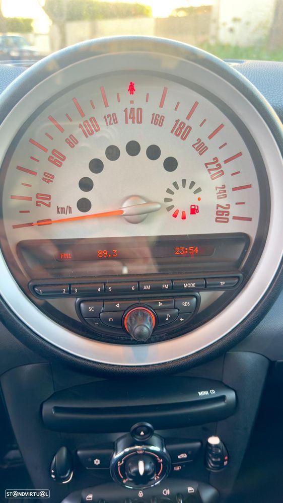 MINI 3 Portas One D - 12