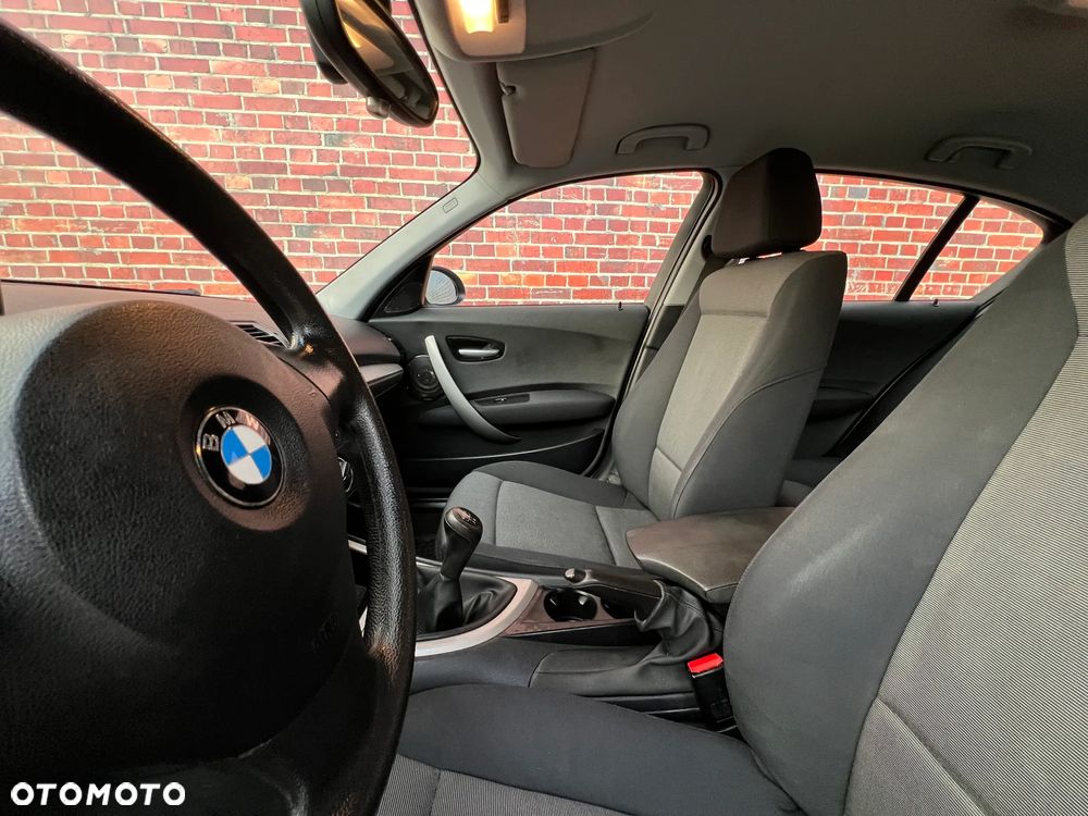 BMW Seria 1 116i - 12