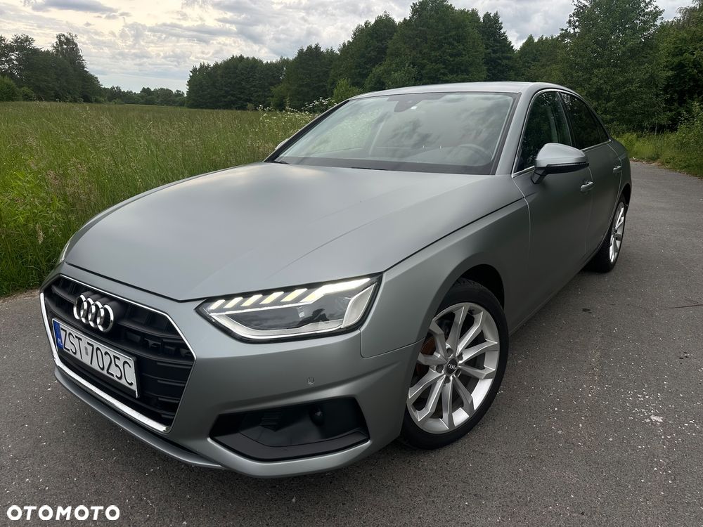 Audi A4 Limousine - 1