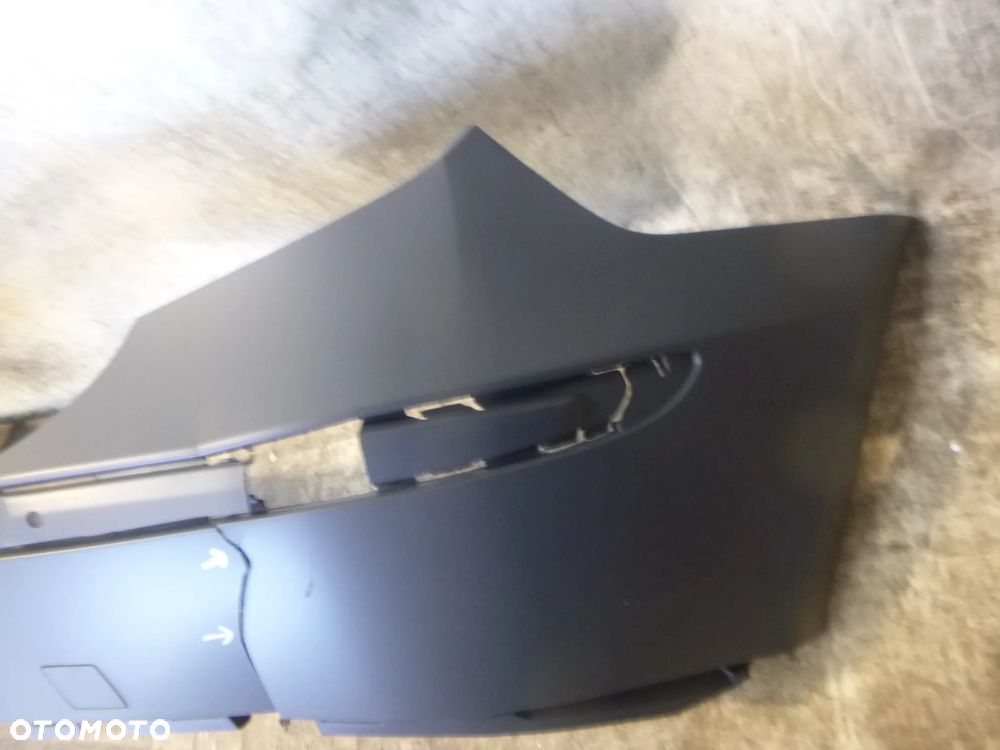 bmw 1 e87 przed lift zderzak tył nowy z uszkodzeniem - 5