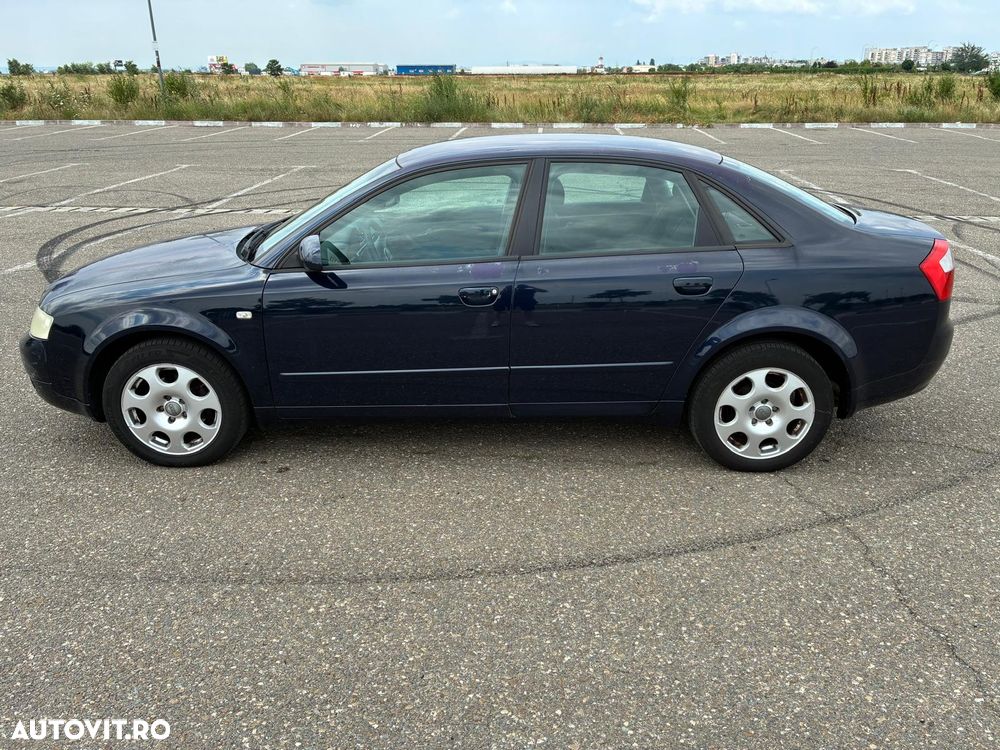 Audi A4 Limuzina - 4