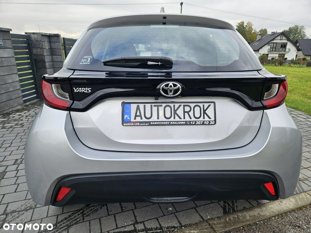 Toyota Yaris - 5