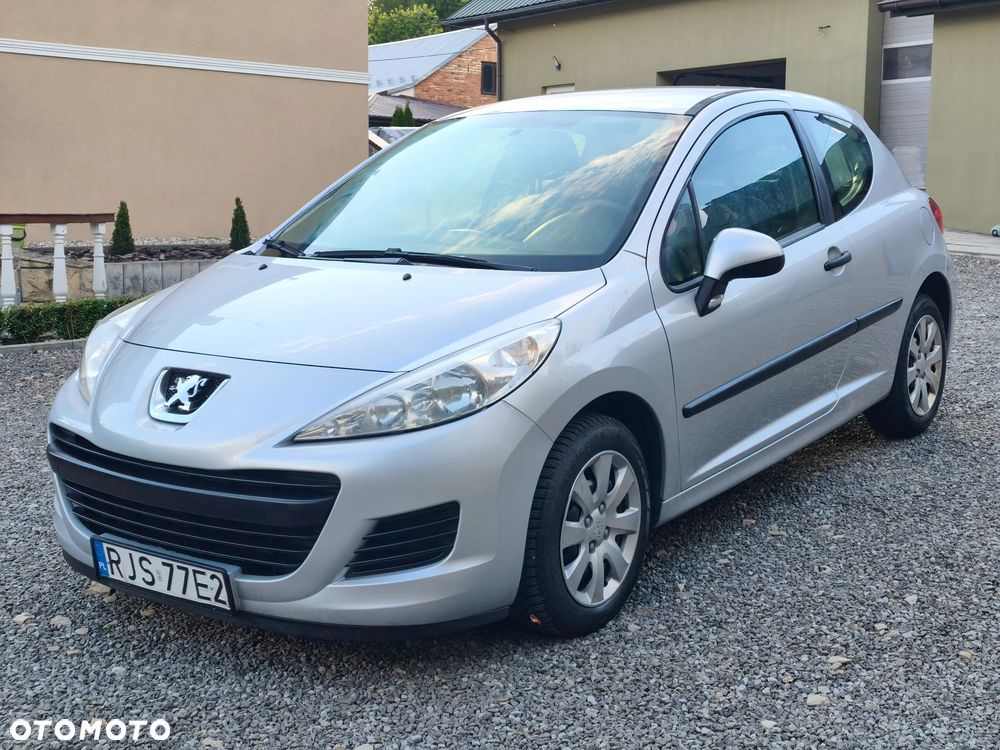 Peugeot 207 - 3