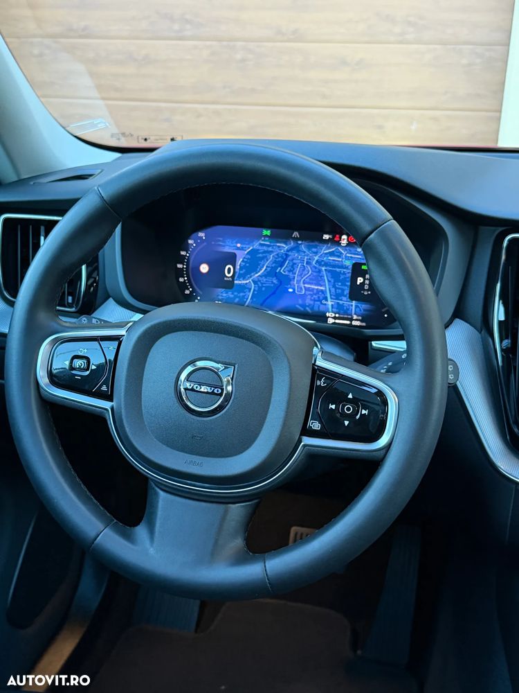 Volvo XC 60 T6 AWD Recharge Plus Dark - 10