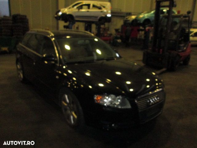 Dezmembrez Dezmembrez Audi A4 ,an ,2.0 TDI ,cod motor BLB - 1