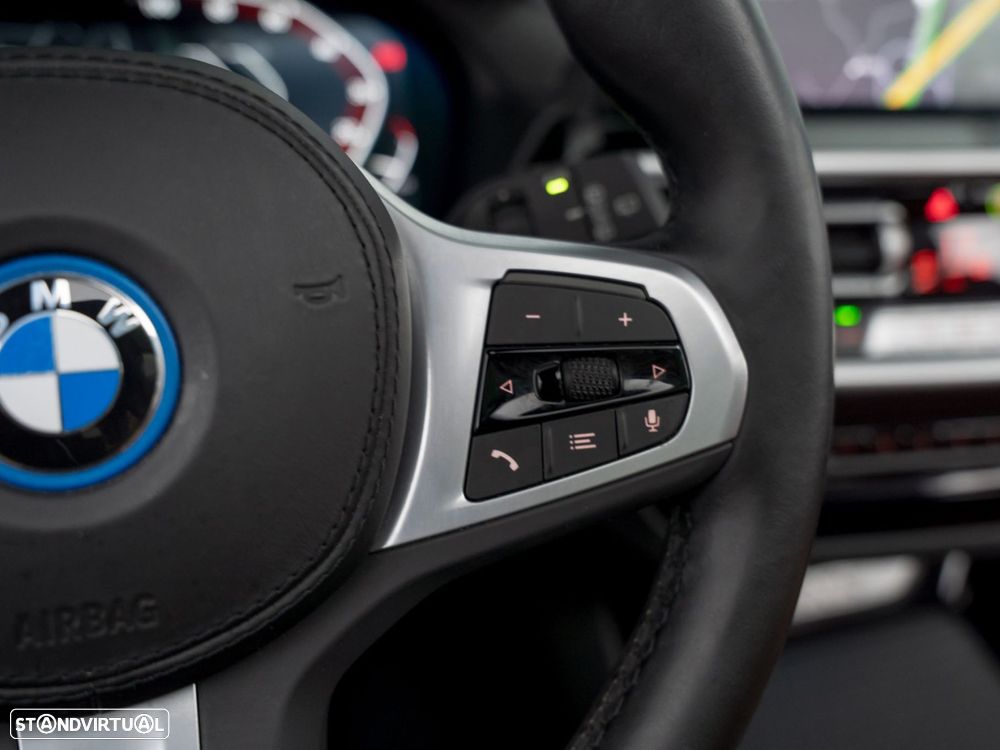 BMW iX3 M Sport Inspiring - 23