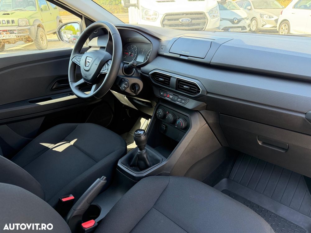 Dacia Logan TCe 90 MT5 Essential - 7