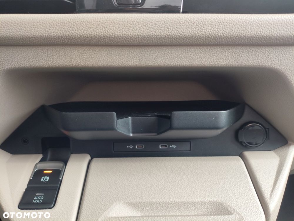 Volkswagen Multivan 2.0 TDI L2 Edition DSG - 40