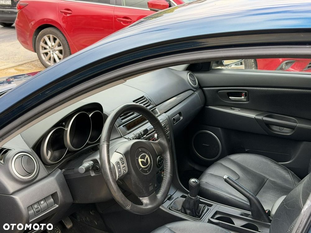 Mazda 3 - 13