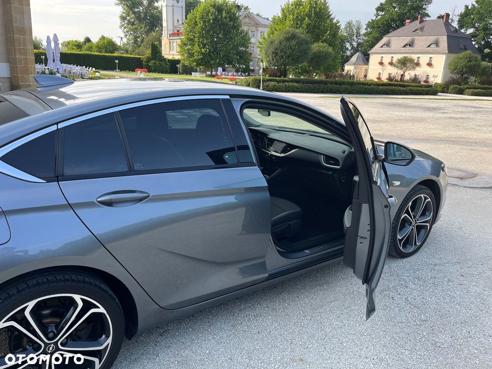 Opel Insignia 2.0 CDTI Elite S&S - 10