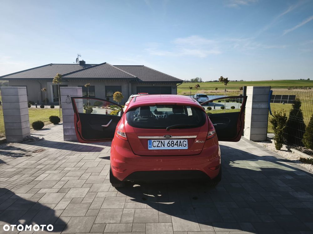 Ford Fiesta 1.25 Ambiente - 8