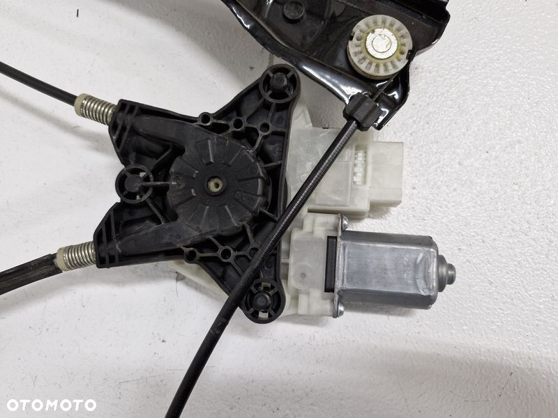SKODA RAPID I 1 PODNOŚNIK MECHANIZM SZYBY LEWY PRZÓD EU 6V1959801B 6 PIN - 7