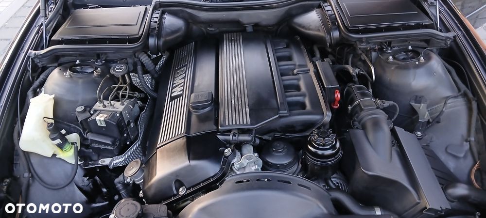 BMW Seria 5 - 17
