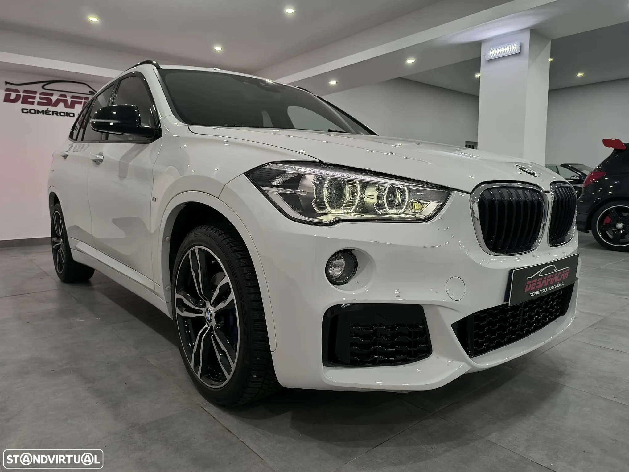 BMW X1 sDrive18d Aut. M Sport - 12