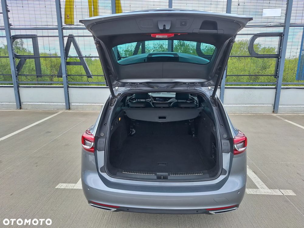 Opel Insignia 2.0 CDTI Elegance S&S - 10