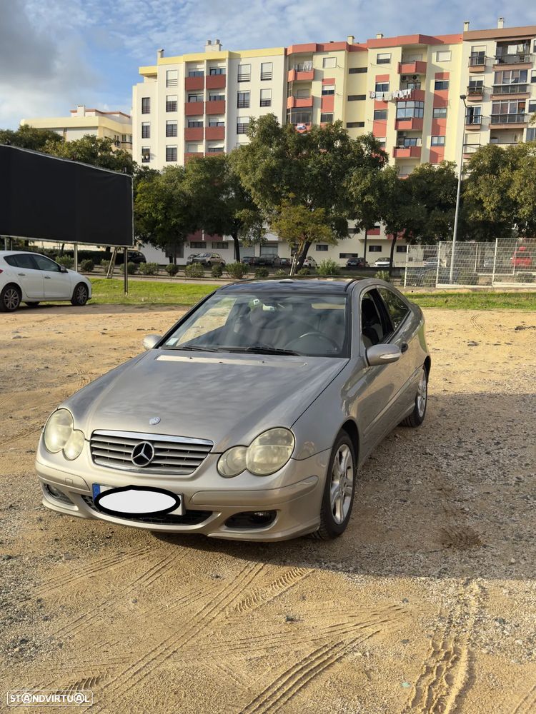 Mercedes-Benz C 200 Sport Coupé K Classic Aut. - 2
