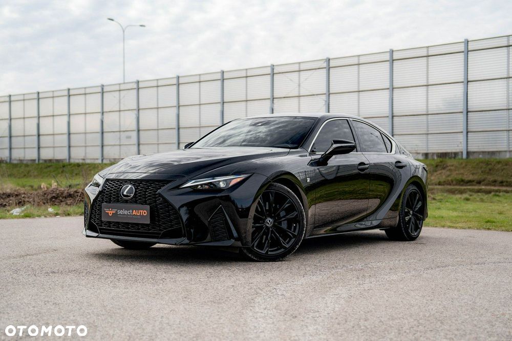 Lexus IS - 1