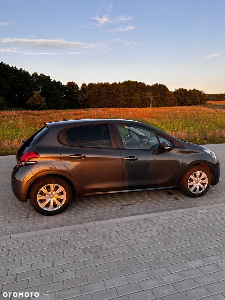 Peugeot 208 1.2 PureTech Access - 8