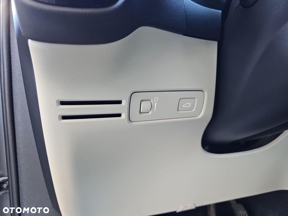 Volvo XC 40 - 20