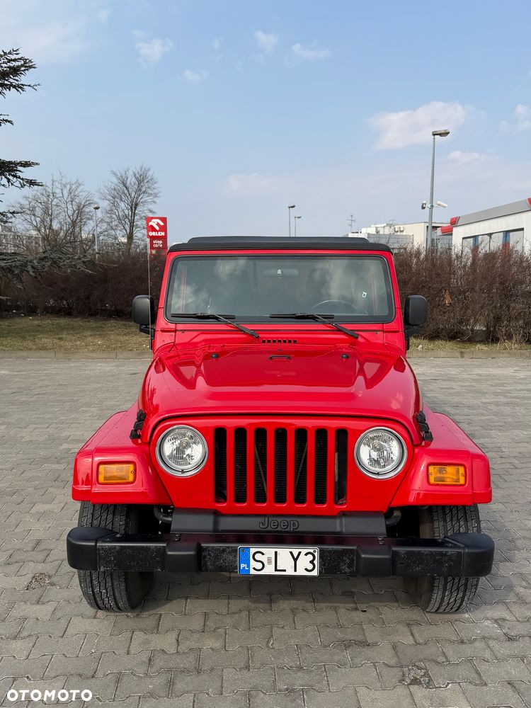 Jeep Wrangler - 2