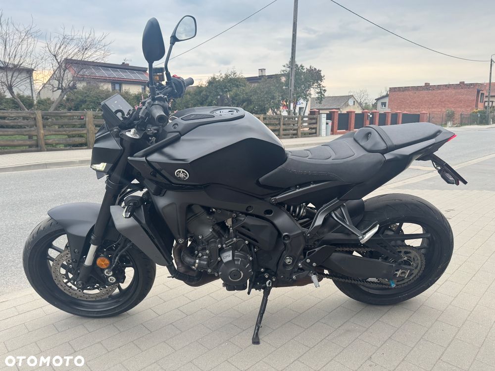 Yamaha MT - 6