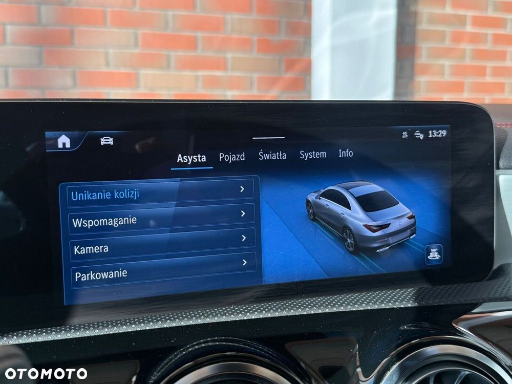 Mercedes-Benz CLA - 21