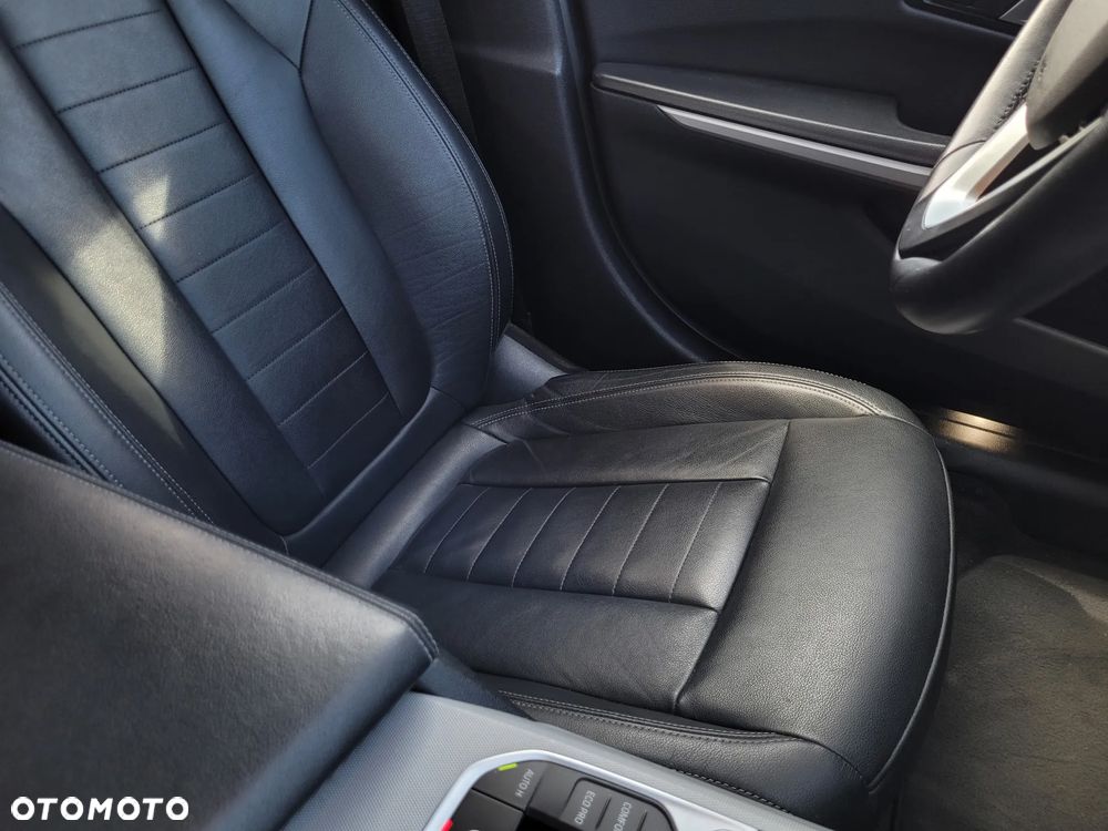 BMW Seria 3 320i GPF Advantage sport - 10