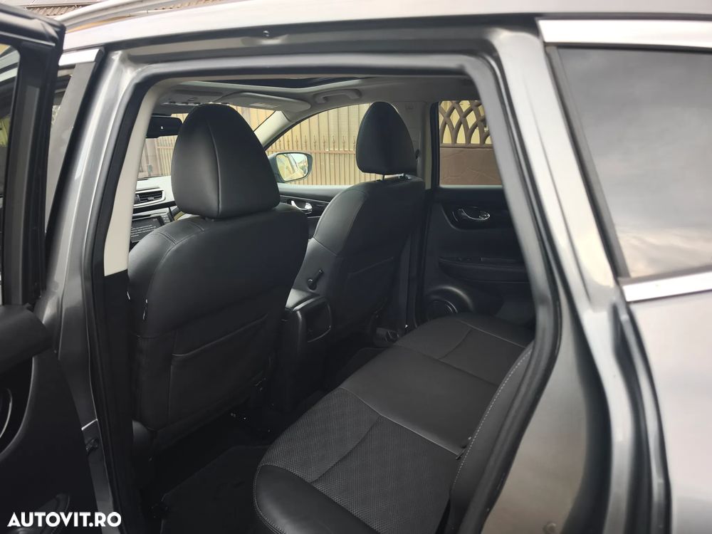 Nissan Qashqai 1.6 DCI TEKNA+ - 8