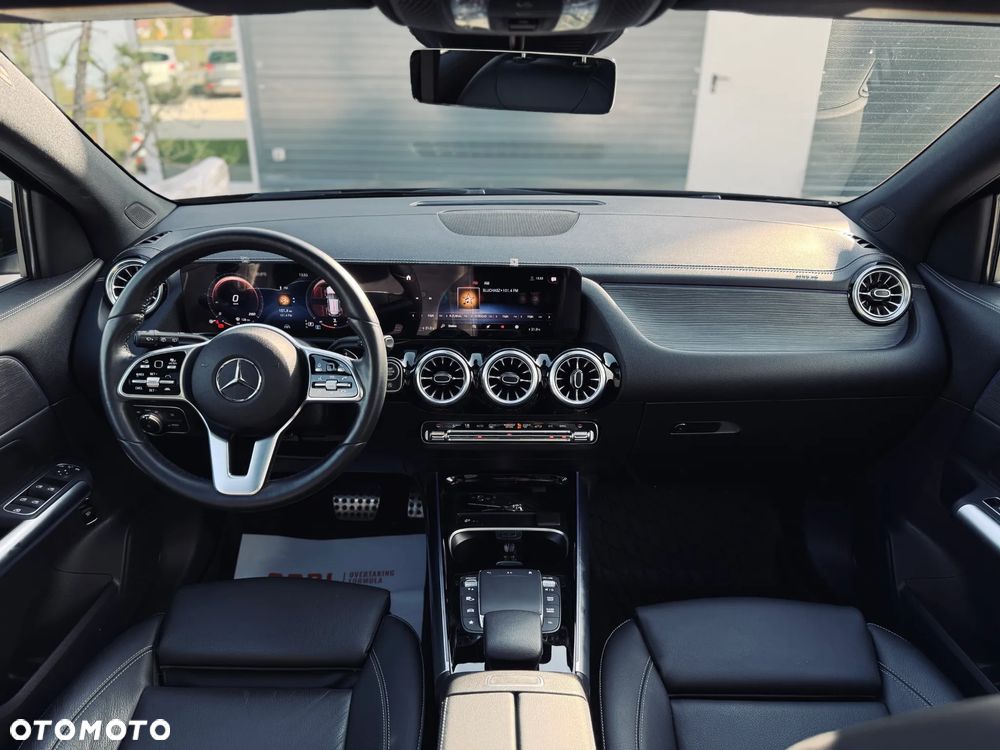 Mercedes-Benz GLA 250 4Matic 8G-DCT AMG Line - 23