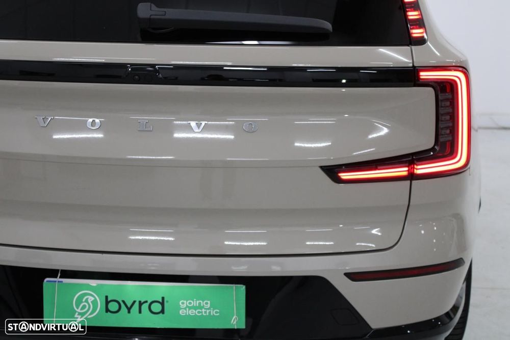 Volvo EX90 111 kWh Twin Motor Performance Ultra - 8