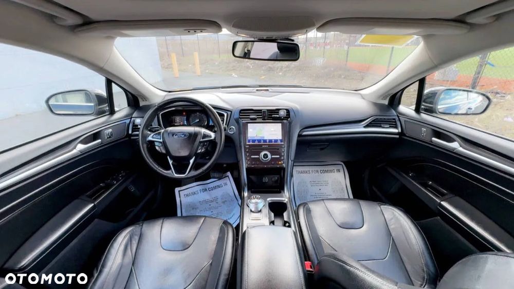 Ford Fusion 2.0 EcoBoost Titanium - 18
