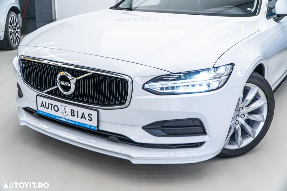 Volvo S90 D4 Geartronic Momentum Pro - 11