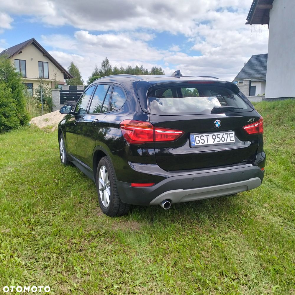 BMW X1 sDrive18d - 5