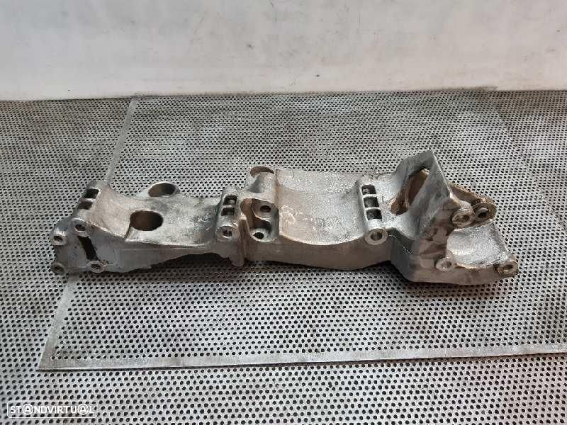 SOPORTE DO ALTERNADOR AUDI TT COUPEROADSTER 8N38N9 - 1