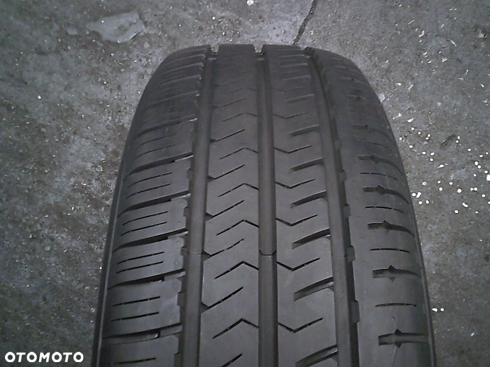 HANKOOK Radial RA28E 205/65R16C 7,7mm 2024 - 1