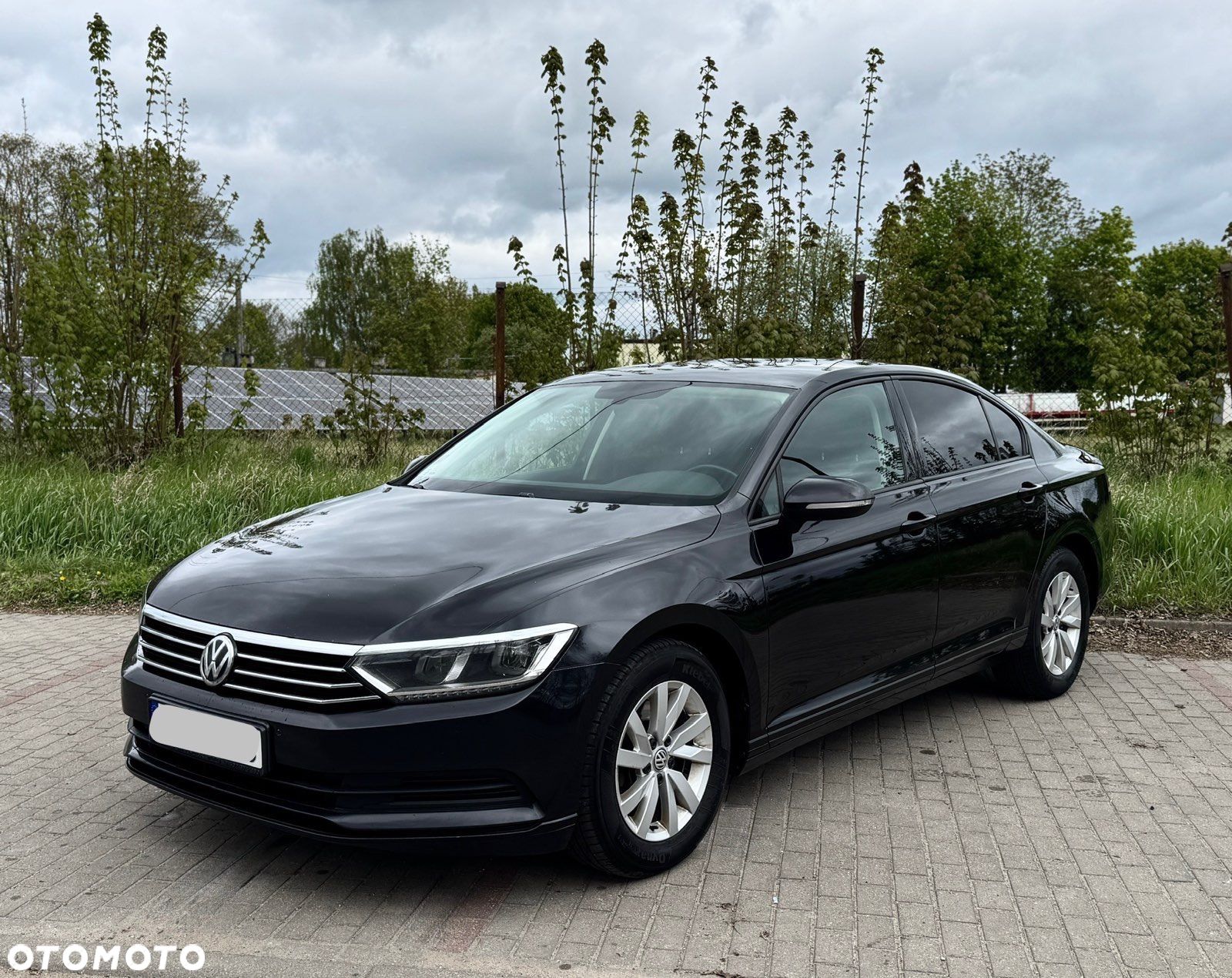 Volkswagen Passat 2.0 TDI SCR Comfortline - 1