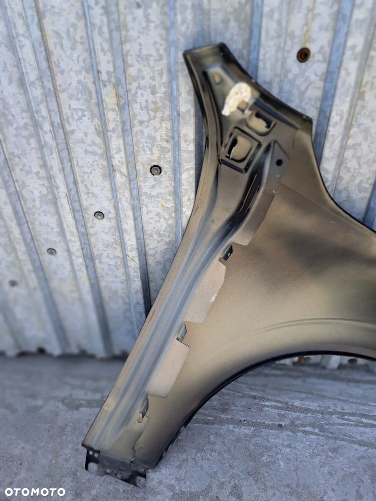 VOLVO XC60 II BŁOTNIK LEWY PRZÓD KOD LAKIERU 717 - 6