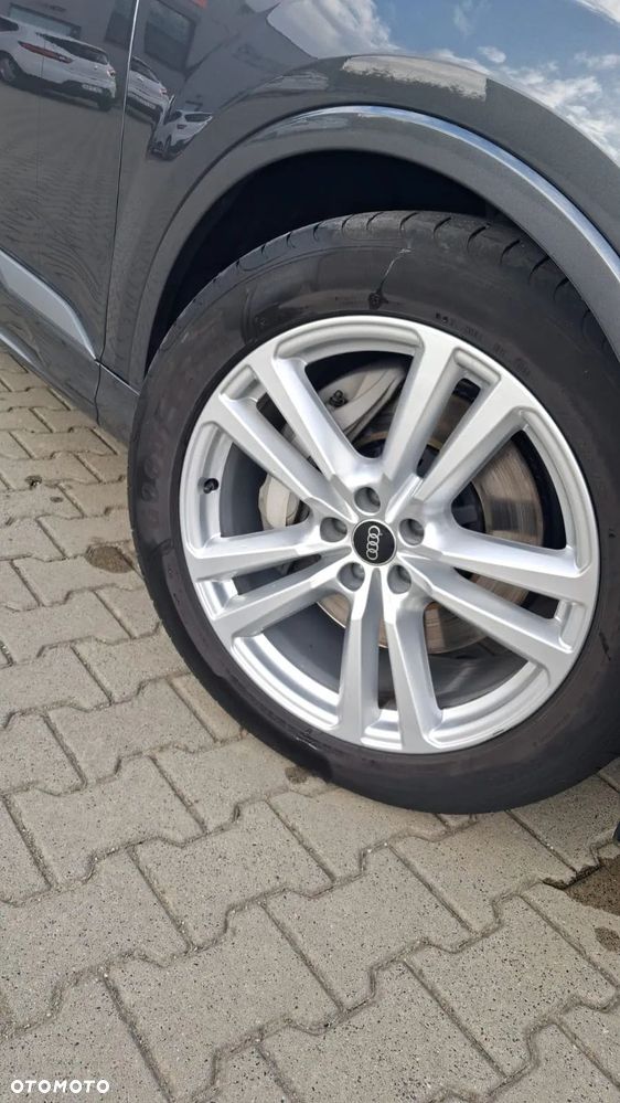 Audi Q7 - 5