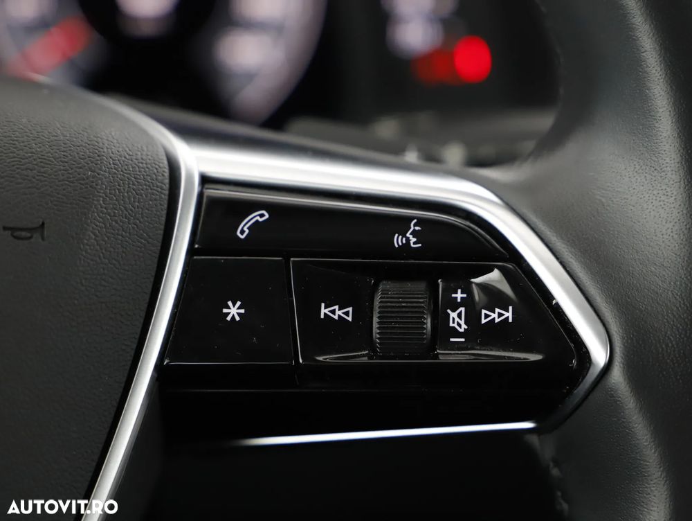 Audi A6 40 TDI S tronic design - 23