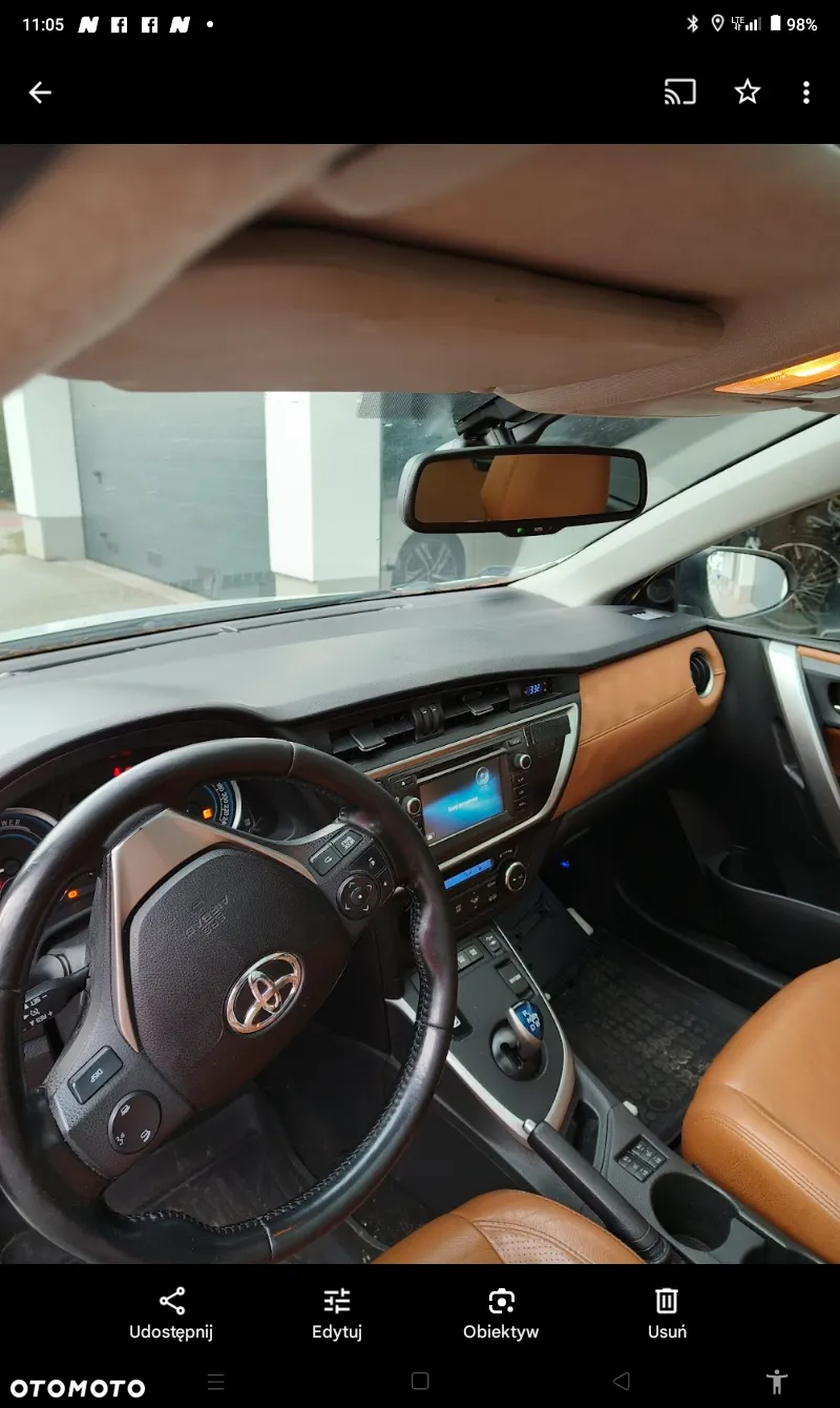 Toyota Auris 1.8 HSD Prestige NAVI - 24