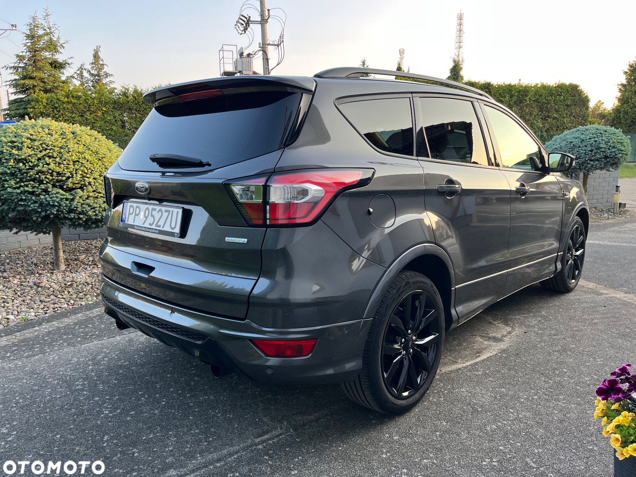 Ford Kuga 1.5 EcoBoost 2x4 ST-Line - 12