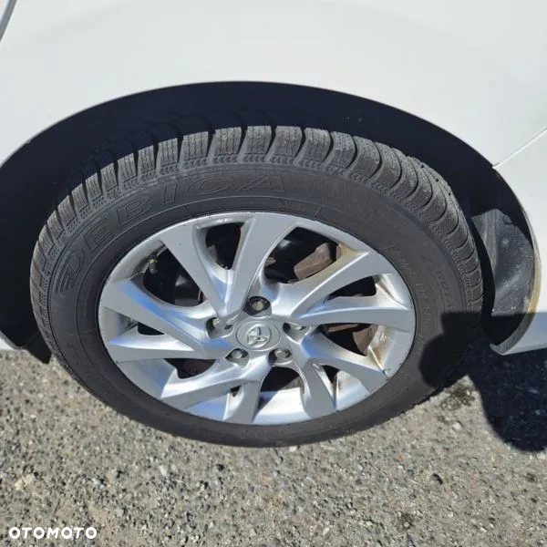 Toyota Auris 1.2 T GPF Premium - 23