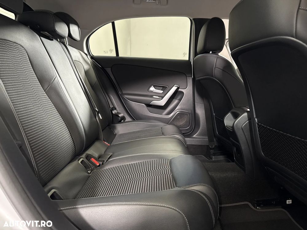Mercedes-Benz A 180 - 13