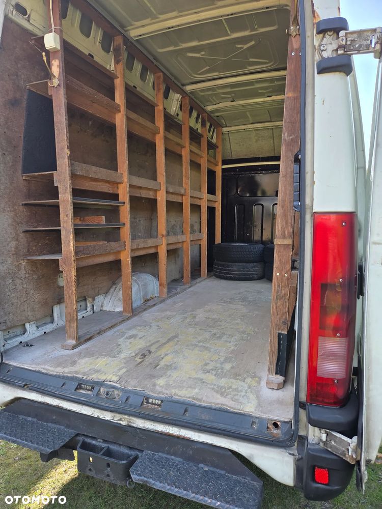 Iveco 35S12 - 10