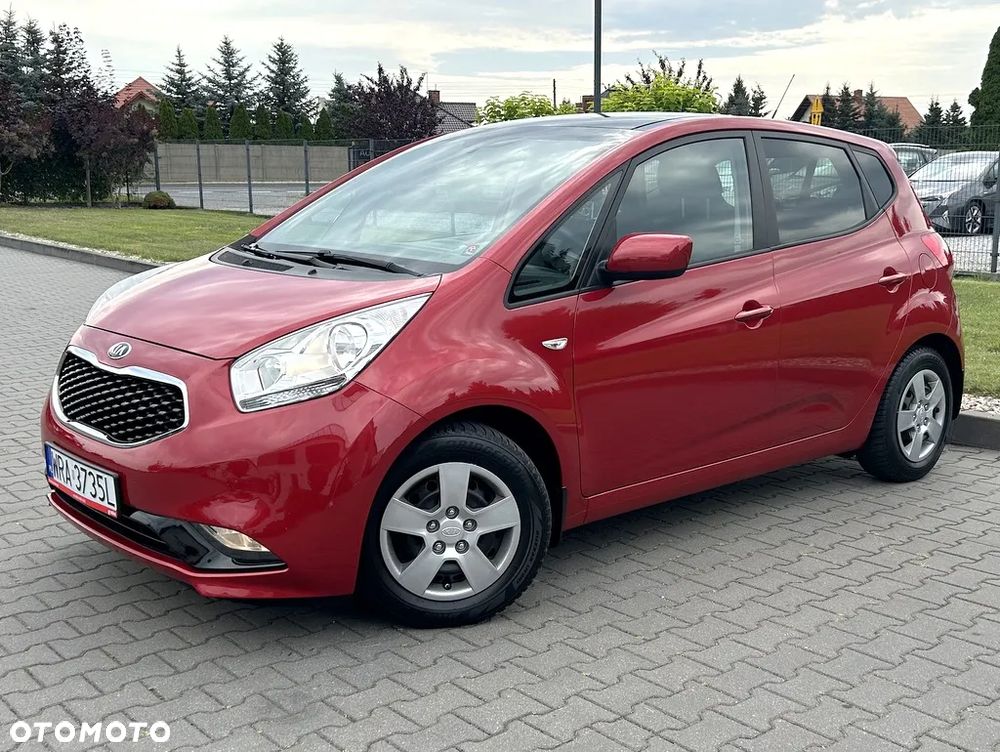 Kia Venga - 13