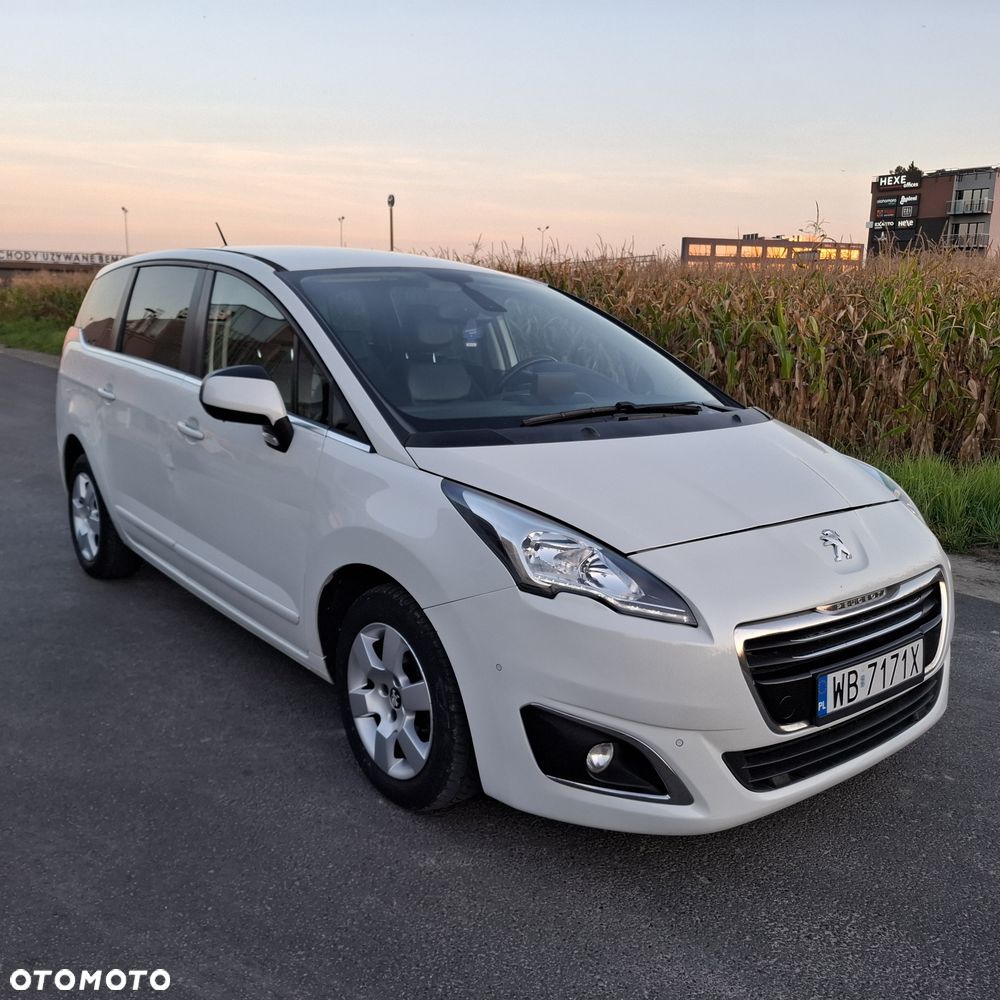 Peugeot 5008 - 2