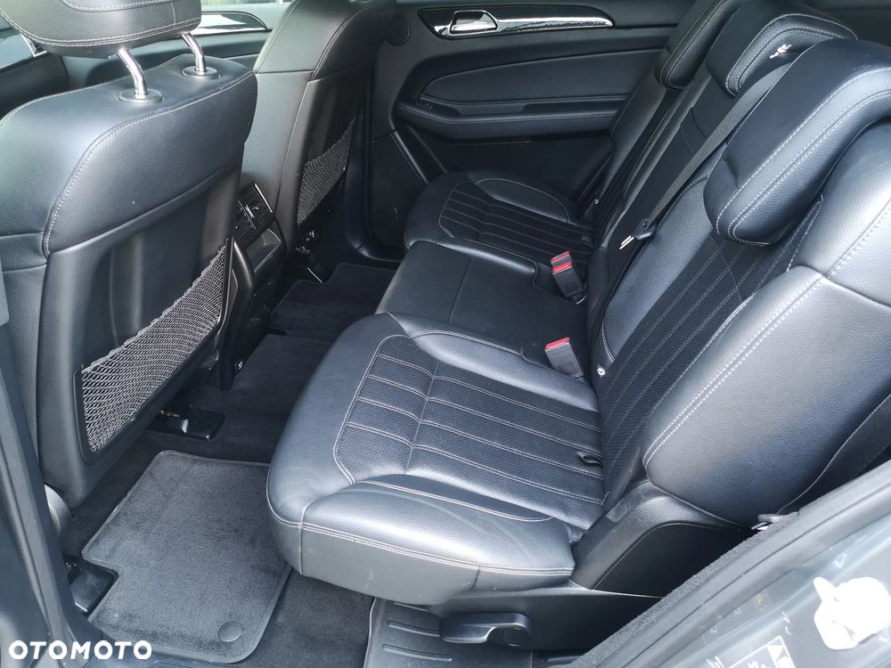 Mercedes-Benz GLS 400 4Matic 9G-TRONIC - 25