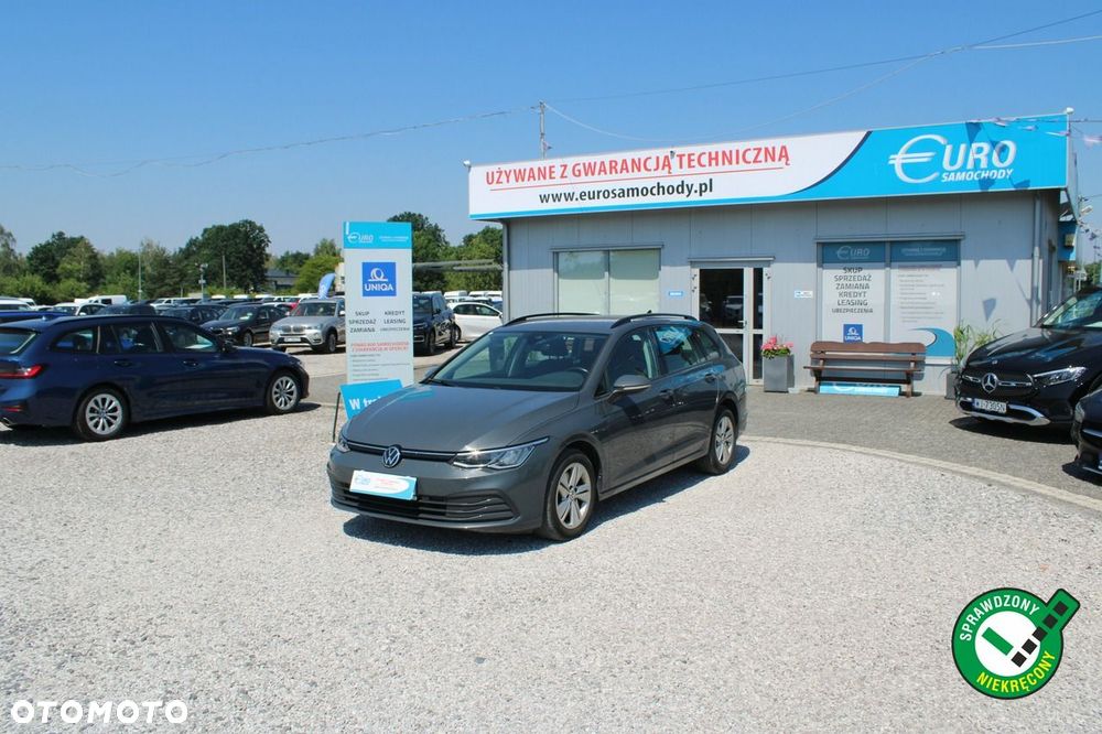 Volkswagen Golf - 1